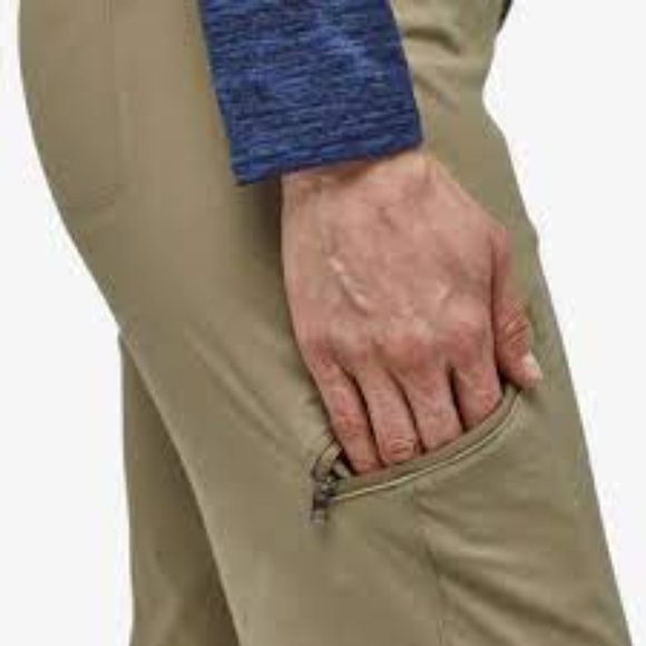 Patagonia Tan Khaki Quandary Nylon Convertible Pants Size 14 - Picture 10 of 10
